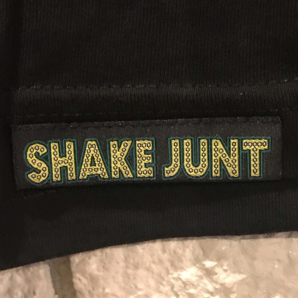 Shake Junt “Getcha Dice” Men’s Skate Tee Shirt Last one!☝️ - Picture 6 of 6